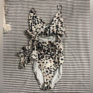 Aerie swim size small